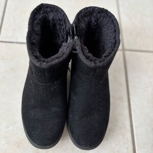 Kids' Holland Shearling Style Boots - Cat & Jack
